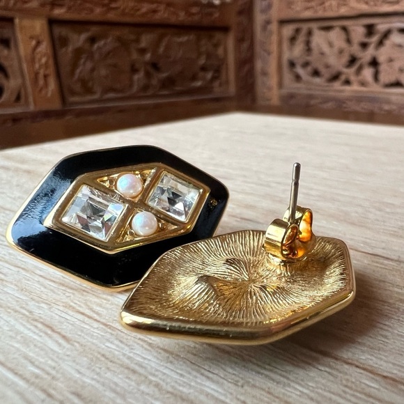 Vintage 90s Black Enamel Simulation Onyx, Pearl, Crystal Gold Tone Post Earrings - Picture 2 of 3